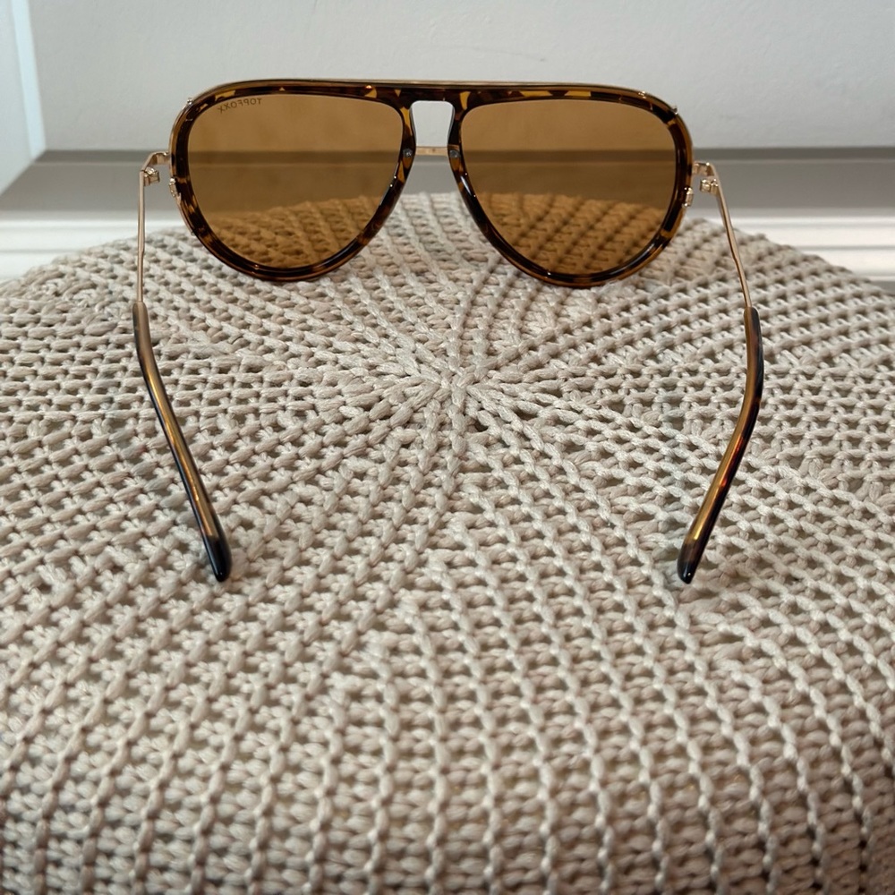 TOPFOXX IVY LUXE  Sunglasses🤎 - Picture 12 of 12
